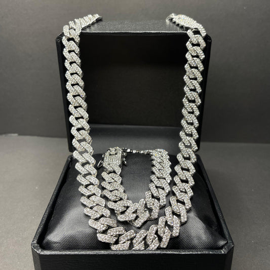 ⚪White Moon Set: Chain & Bracelet