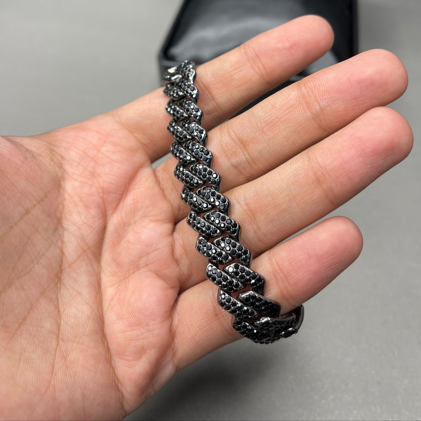 ⚫Black Moon Set: Chain & Bracelet